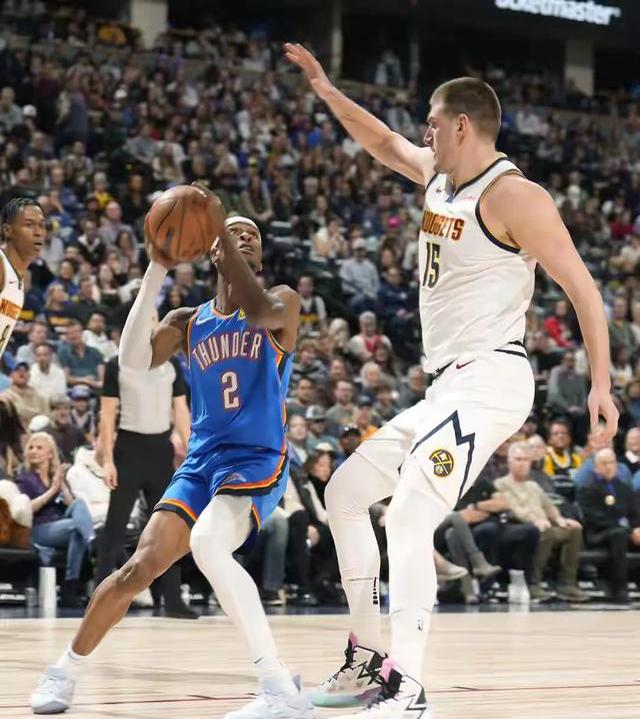乐鱼体育官网 -集结日夏洛特黄蜂队长鼓劲——NBA总决赛节点到来，态度坚定，阵容厚度经受考验的简单介绍