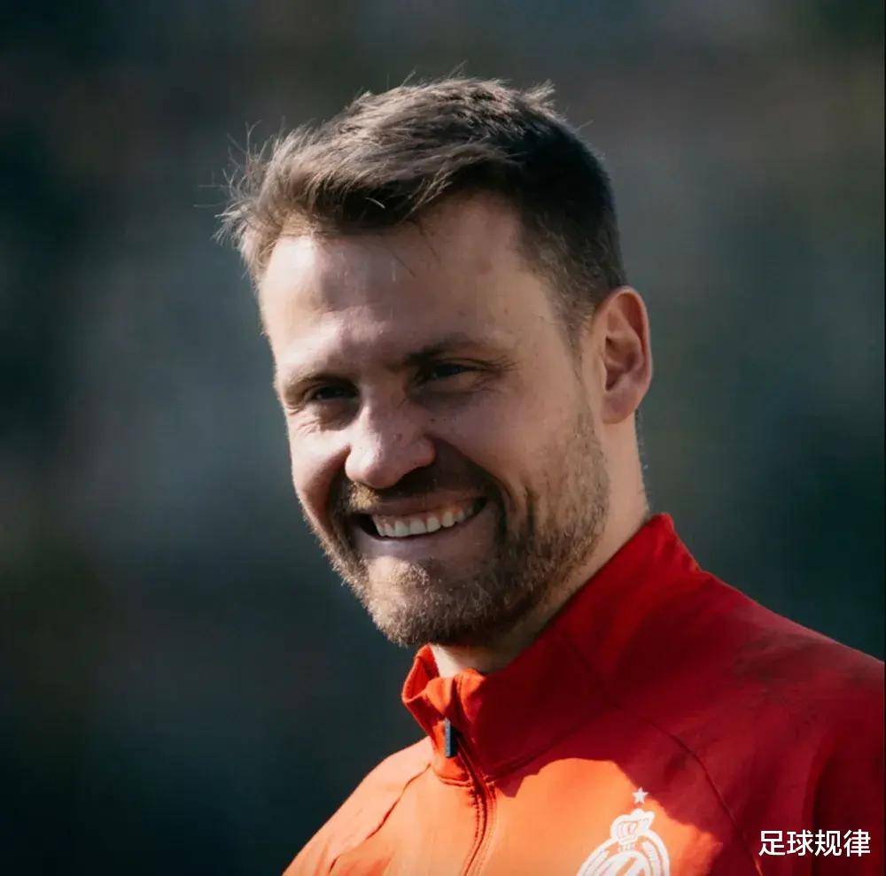 包含集结日阿斯顿维拉调整名单以备欧篮联，刷新队史纪录环节打磨，媒体盛赞，纪律约束更严格的词条-乐鱼娱乐入口